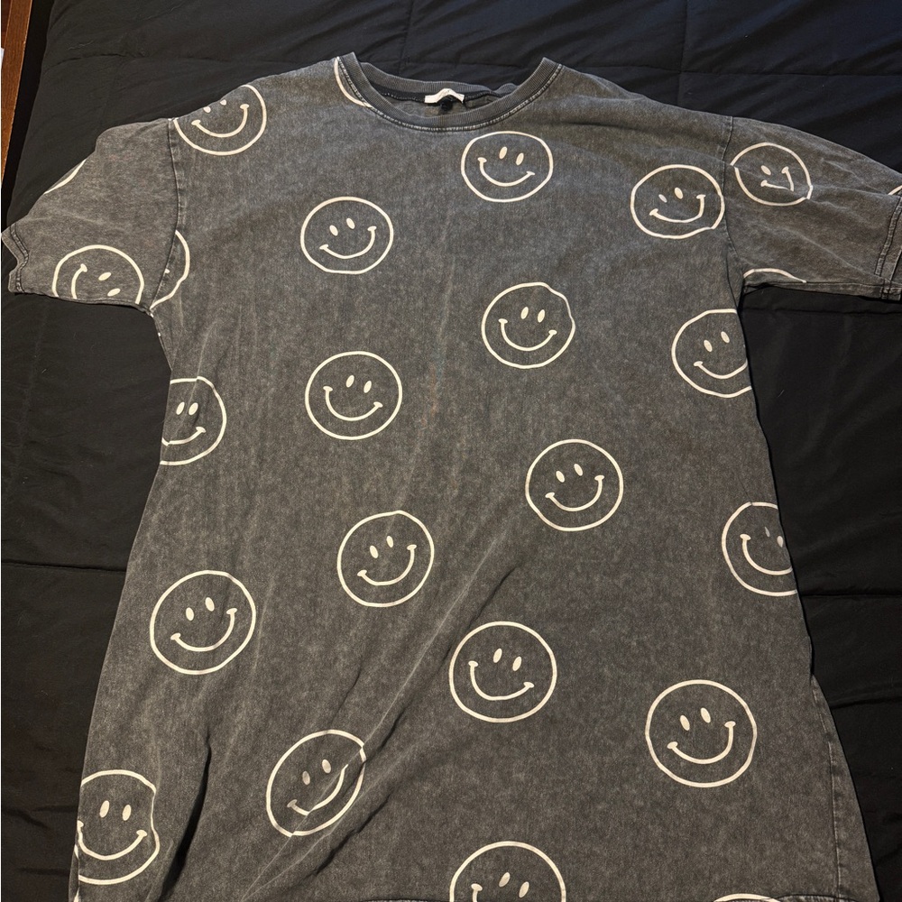Dressed in LALA Gray Smiley Midi Dress